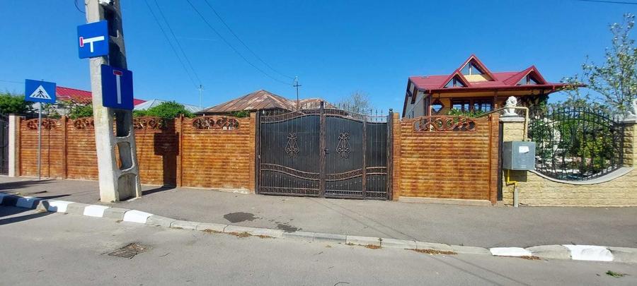 Casă cu 3 camere în Central