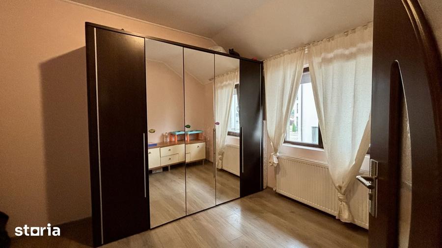 Casă cu 4 camere cu Teren 136 Mp în Ciurea