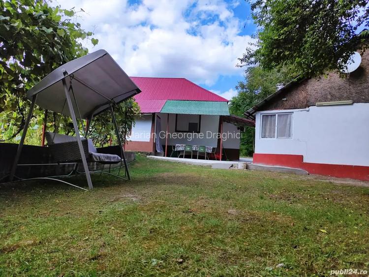 Casa cu teren de vanzare Casa cu teren de vanzare