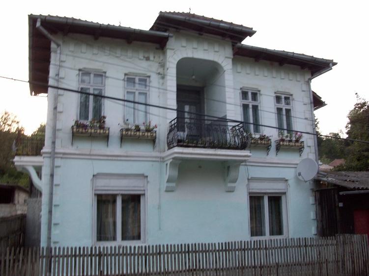 Casa de vinzare - 1