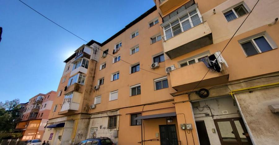 Apartament 3 camere - Targu Jiu, Strada Castanilor - 9