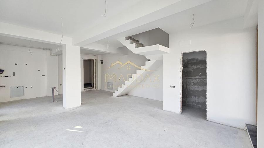 Apartament de vanzare 3 camere tip Duplex***Curte 110mp***Piata Domenii - 4