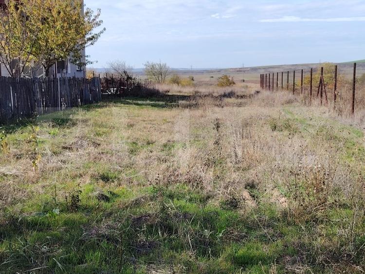 Teren intravilan, 1748 mp, Simnicu de Sus - 3