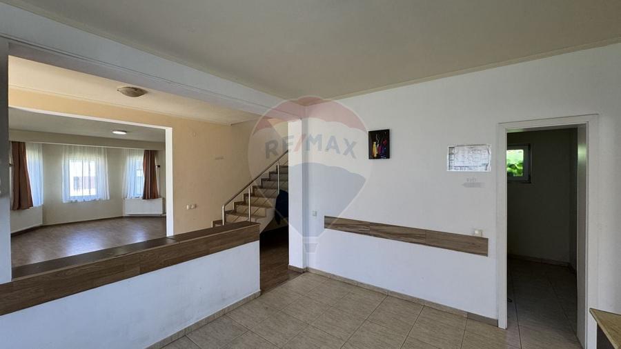 DE VANZARE CASA LA PRET DE APARTAMENT - 3