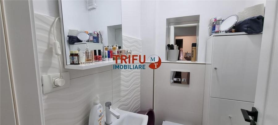 Apartament ultramodern  4 camere de vanzare Cetate  etaj 1 - 20