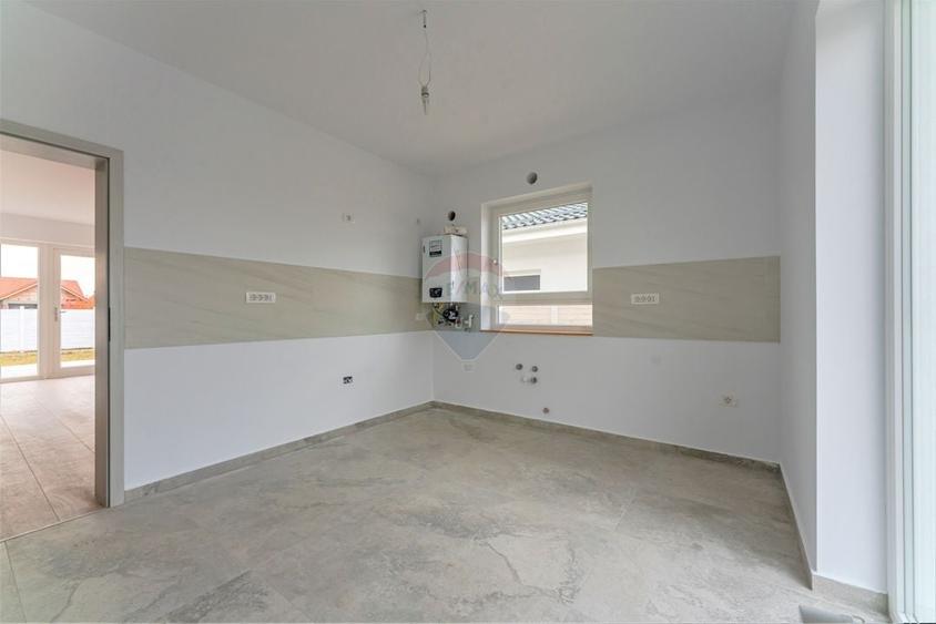 VILA SMART - Casa individulala, noua, 3 camere, teren 467mp - 13