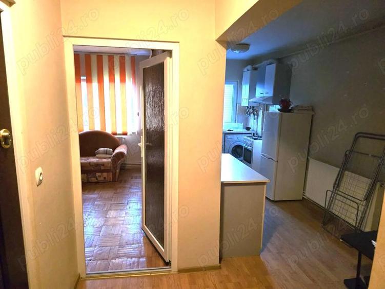 Vand apartament cu 1 camera in Hunedoara, zona OT, etaj 3, bloc de caramida. Pre? 34.900 EUR neg - 4