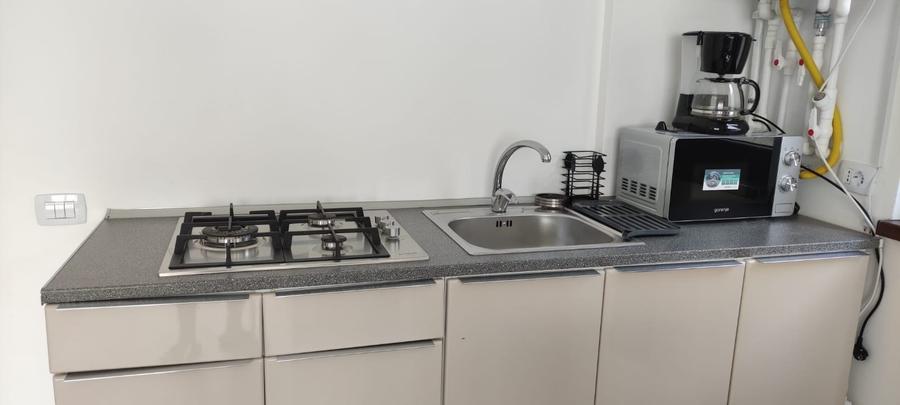 Vânzare Apartament 2 Camere Spațios, Mobilat și Utilat, Aproape de Plajă - 2