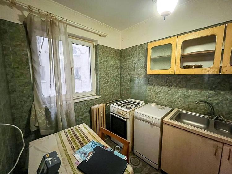 3 Camere | Ion Mihalache - 7