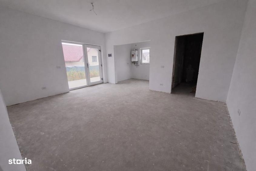 Apartament cu terasa si gradina, 3 camere, parter Hlincea, Iasi - 1