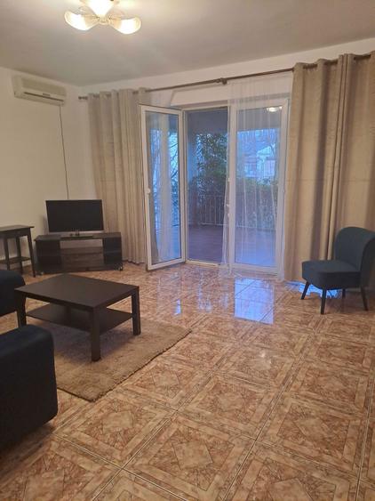 Inchiriere apartament 2 camere padurea Baneasa - 1