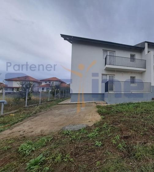 Miroslava, Casa in DUPLEX  150 MP + 500mp teren, 151.500 euro - 1