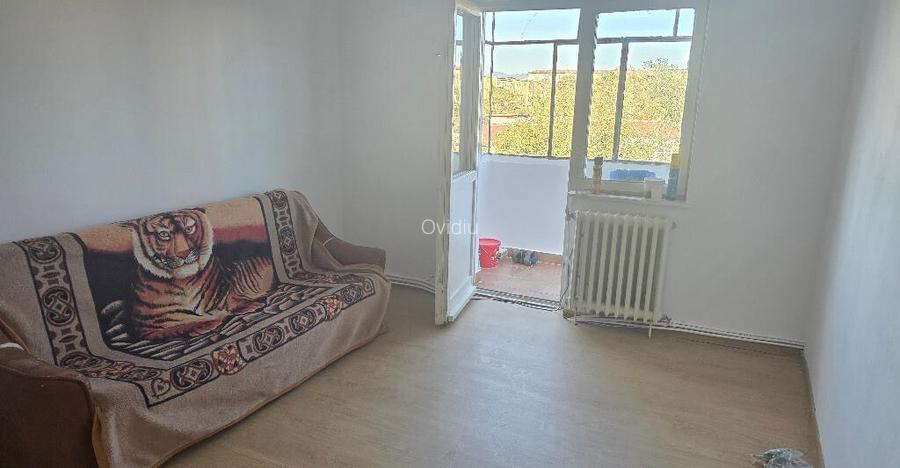 Vand apartament 3 camere in Deva, zona Scarisoara (Astoria), etaj 3,