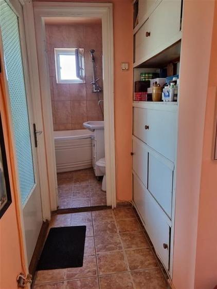 Apartament, 3 camere decomandate, RMB, Bacau. - 8