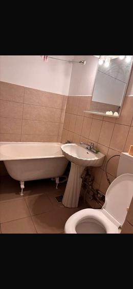 Inchiriez apartament sector 5 - 3