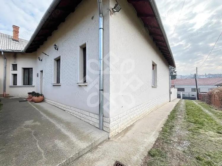 Casa cu 4 camere de vanzare in zona centrala din Oradea - 6