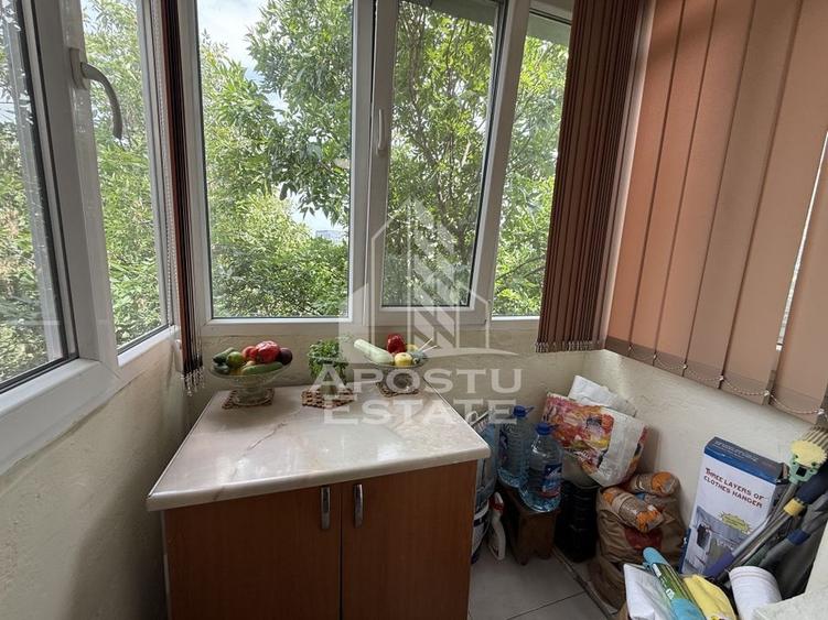 Apartament cu o camera, etajul 3, centrala proprie, zona Buziasului - 6