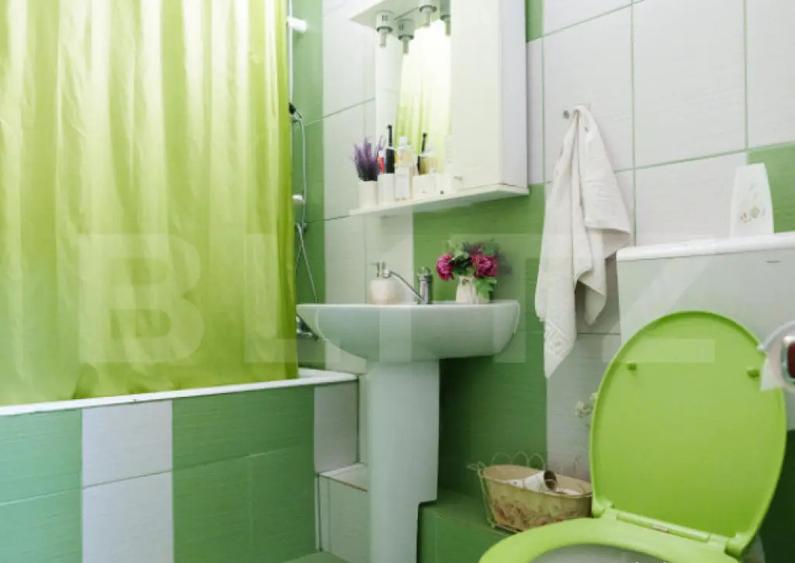 Apartament 4 camere spa?ios ?i bine compartimentat - 8