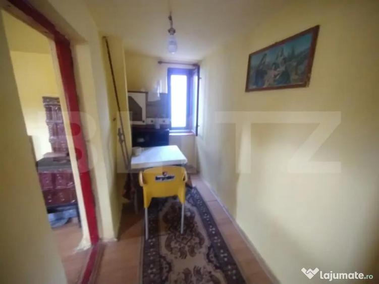 Casa batraneasca, 70 mp, teren 25 ari, orasul Beclean - 4