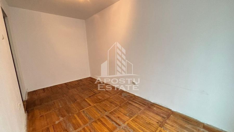 Apartament cu 2 camere, etajul intai, balcon - 2