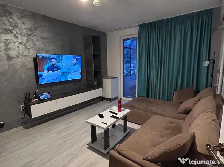 Inchiriez ap.2 cam. - 8