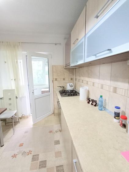 3 decomandate -2bai -Parcare / centrala gaze - 24