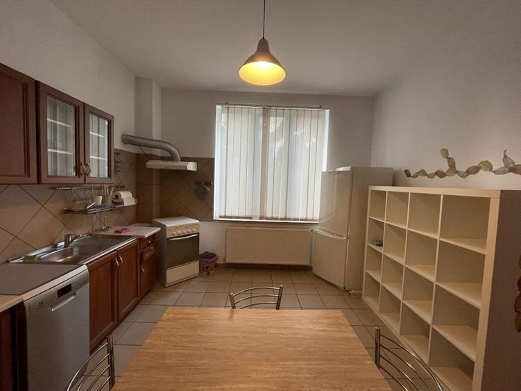 3 cam, 160mp,et.1,bloc privat, ultracentral - 7