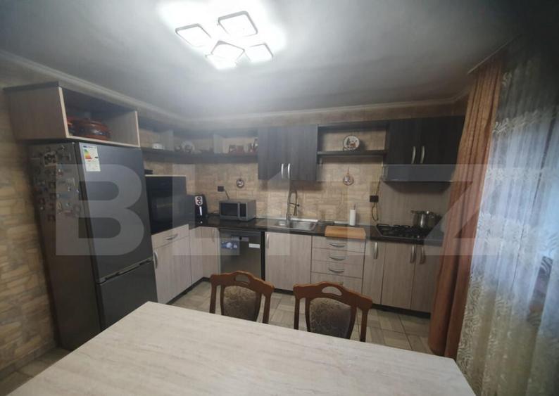 Casa de vanzare in zona Pandurasu - 4