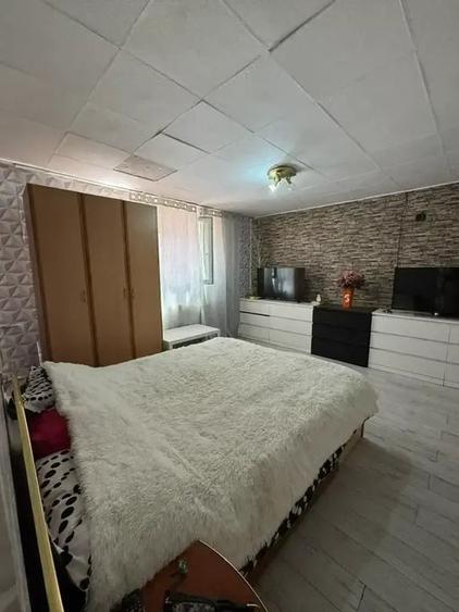 Casa individuala, gradina,  piscina, foisor, locuri de parcare - 5