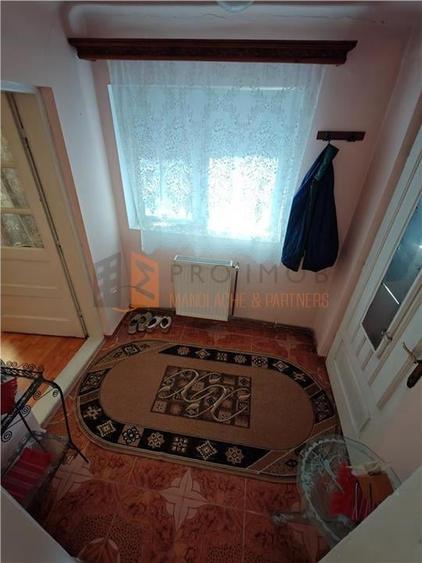 Casa tip parter si teren 1750 mp in zona Transilvaniei - 2