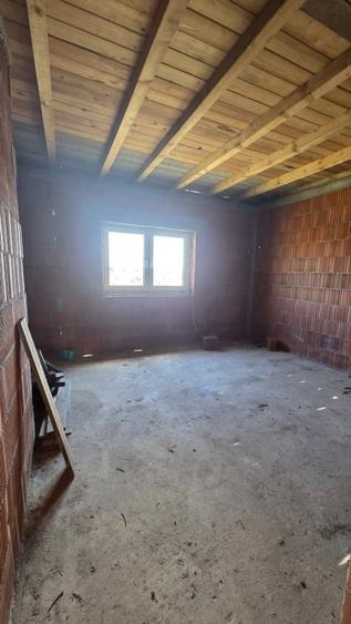 Casa in rosu - Paulesti, str. Andrei Muresanu - 9