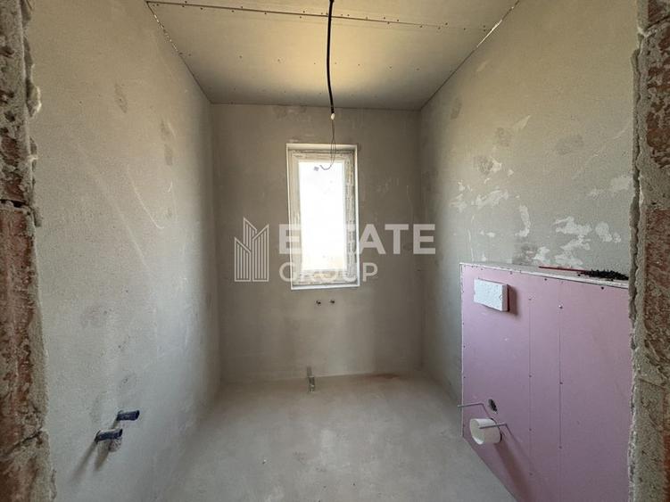 Casa individuala cu 4 camere in Mosnita Noua zona Castel - 14