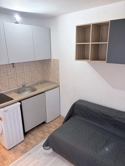 Proprietar inchiriez mini garsoniera cochet amenajata - 6