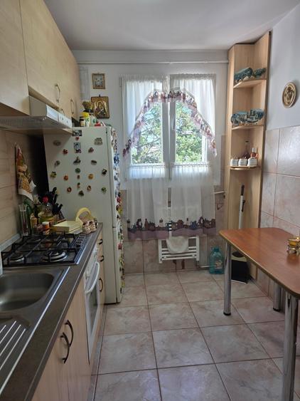 Titan, chiar la metrou Nicolae Grigorescu, 5 minute parc IOR bloc tip H, - 3