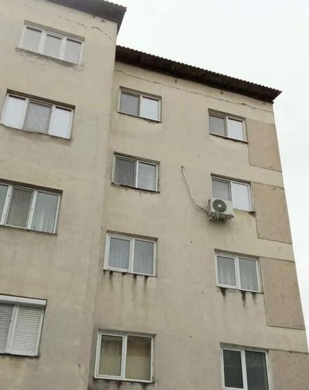 Apartament 3 camere, ultra central, Bals - 2