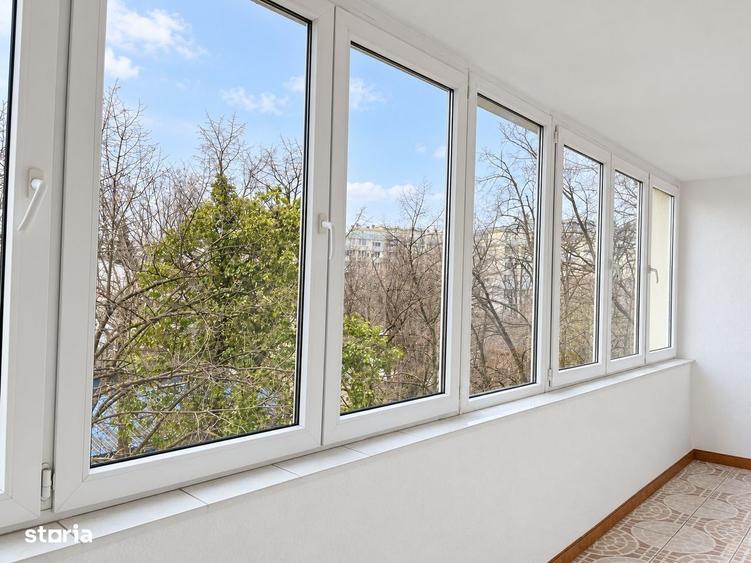 Apartament cu 4 camere decomandat în Domenii