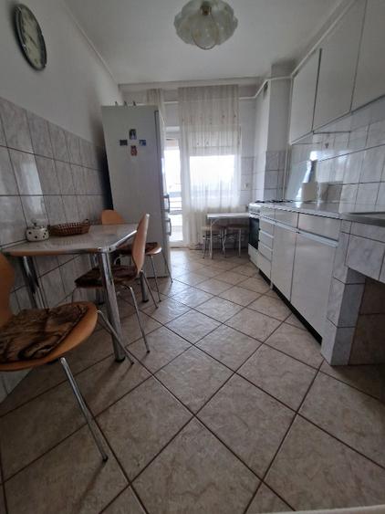 Persoana fizica vand apartament 3 camere centru Alba Iulia - 3