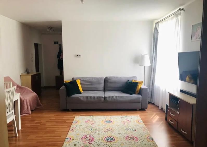Apartament 3 camere, etaj 2, balcon, parcare Floresti zona Stadion - 3