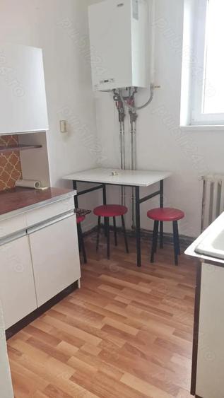 apartament de vanzare - 1