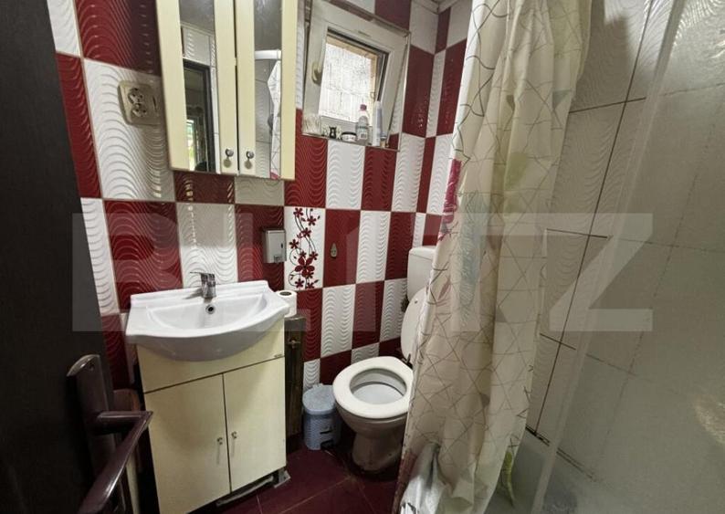 Casa de vanzare, cu 3 camere, 74 mp utili, zona Lucian Blaga - 3