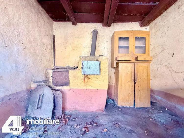 Proprietate in Graniceri, formata din casa + teren intravilan 2880 mp - 4