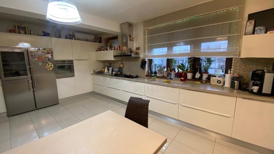 REV2005471 Vila Damaroia - Lacul Grivita - Comision zero - 8