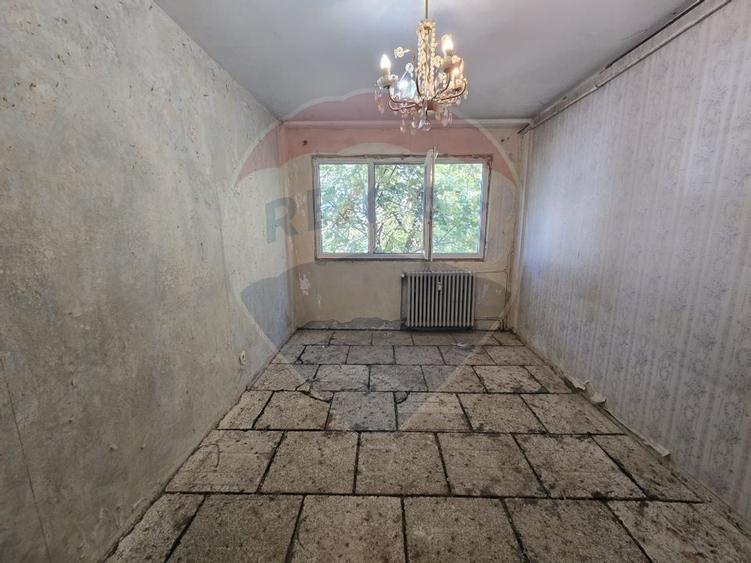 DE VANZARE Apartament cu 3 camere în zona Titan - 21