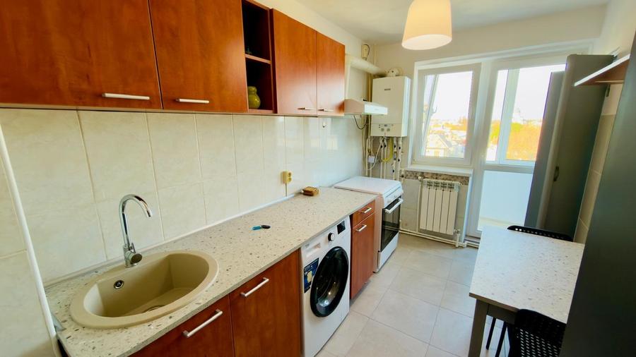 Apartament cu 2 camere mobilat si utilat de inchiriat in zona Parfumul Teilor - 4