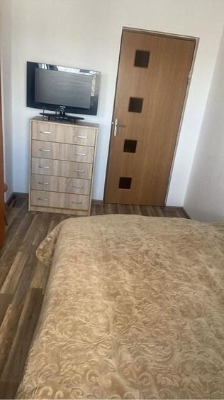 Vand apartament 4 camere , decomandat , - 8