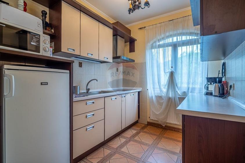 Proprietate deosebita de vanzare in Busteni - Pensiune + Duplex - 9