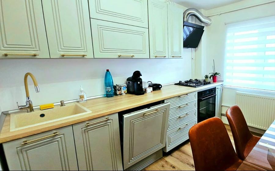 Proprietar, vand apartament, 3 dormitoare,1living,2 bai, Centrul nou, mall Afi, - 5