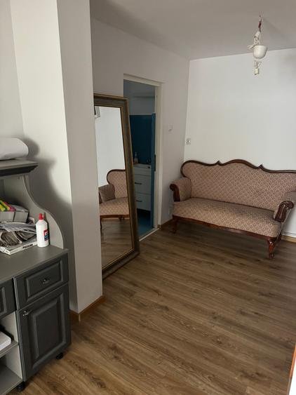 Spatiu Comercial/ Birouri/Cabinete, 100 mp, Vitrina  mare, Soseaua Constantei - 6