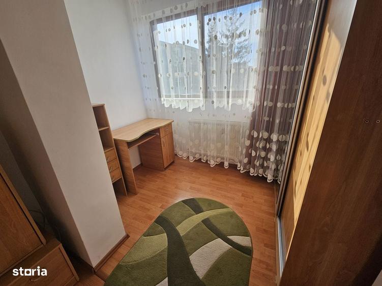 Apartament 2 camere etaj 3/4 ,Trivale complexul 2,suprafa?a 47 mp - 9