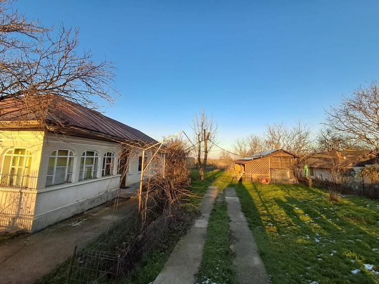 Casa in Blejesti,Teleorman,semi-independenta energetic, renovata complet in 2024 - 11